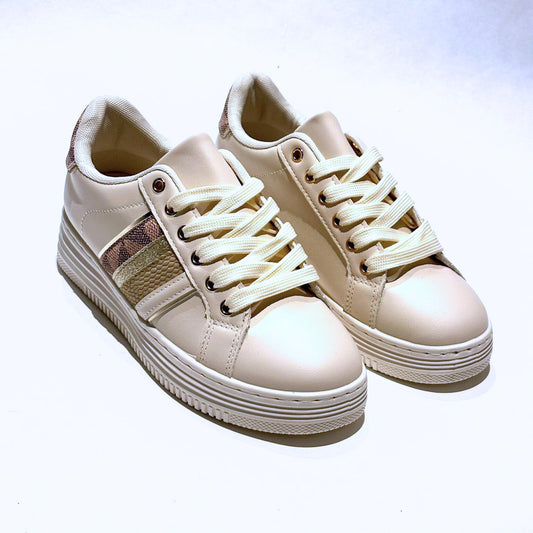 Sneaker Puzzled